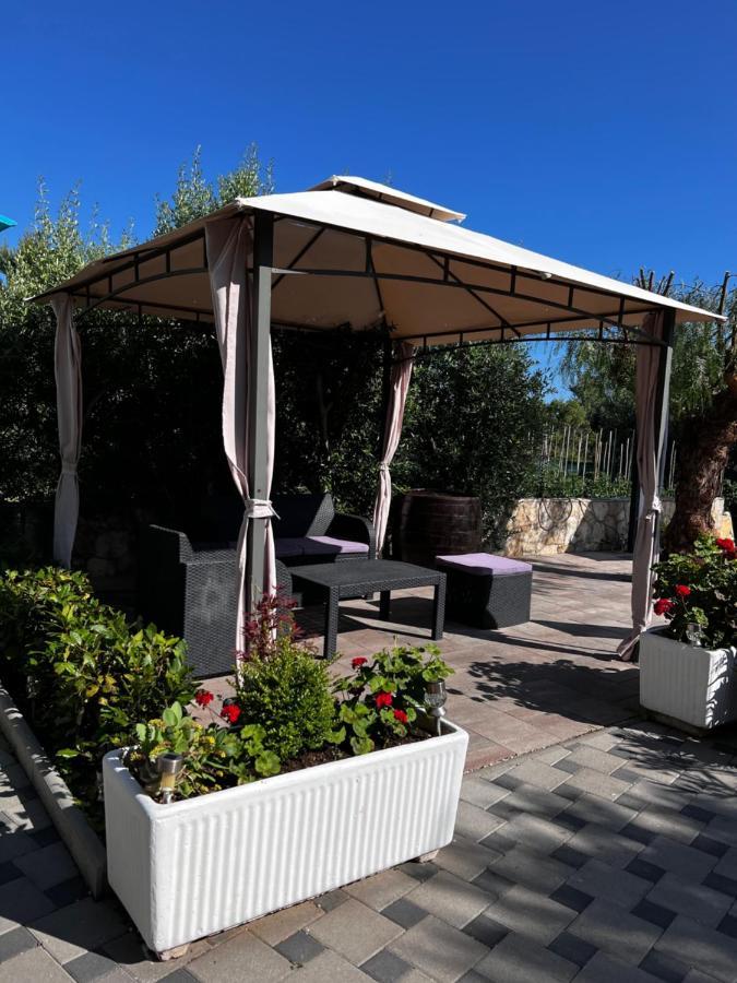 Villa Stella روغوزنيكا المظهر الخارجي الصورة